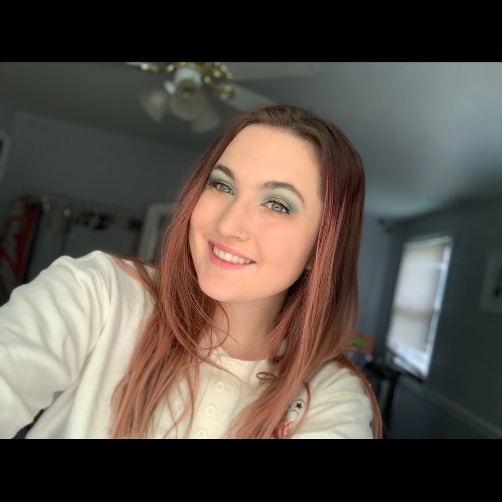 Meet your Posher, Michaela